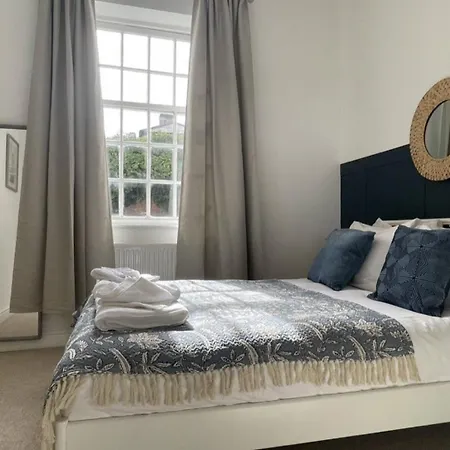 Comfy, Modern, Convenient, Parking! Apartamento Cheltenham Exterior foto