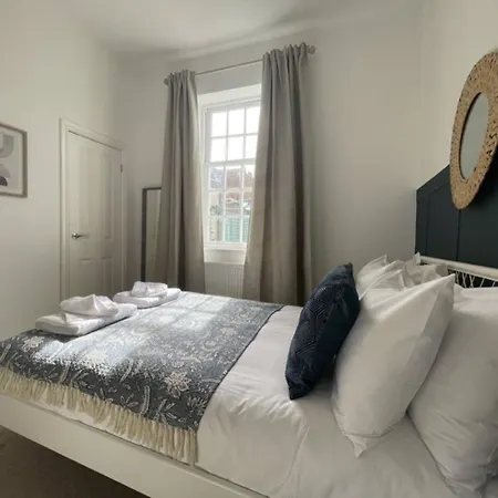 Comfy, Modern, Convenient, Parking! Apartamento Cheltenham Exterior foto